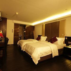 The Ten Hotel
