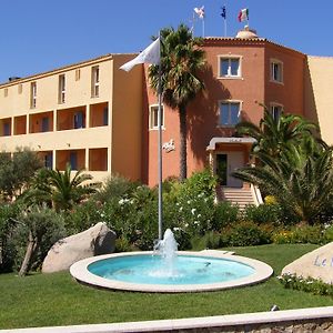 Le Nereidi Hotel & Residence Con Piscina-Tennis-Fitness-Parcheggio Coperto-Sala Conferenze
